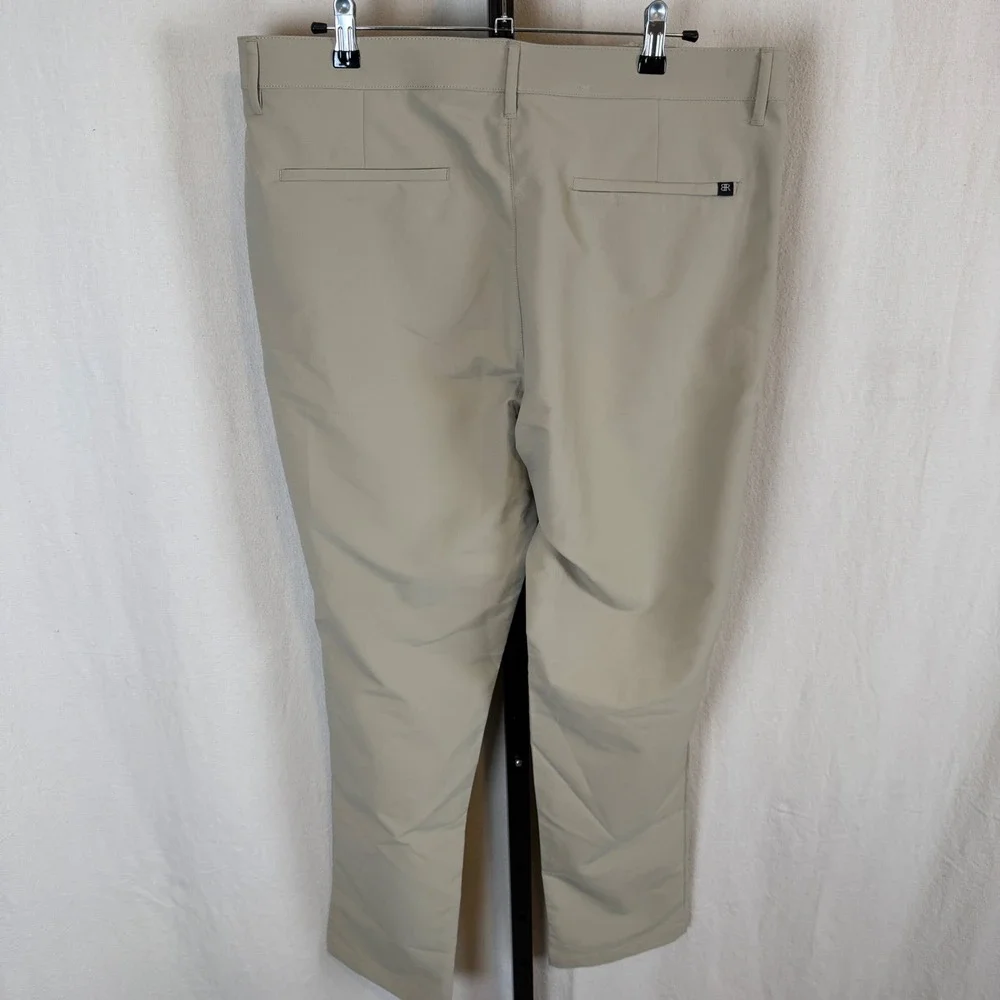 Banana Republic Mens Performance Chino Pants Khaki Tan Ripstop 36x32 Flat Front